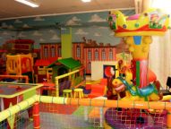 Plac zabaw Kinderplaneta w Krakowie